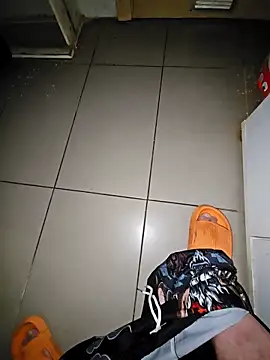 Snapshot of Usame_como_quieras chatting on October 22, 2:11 am Usame como quieras online show from October 22, 2:11 am