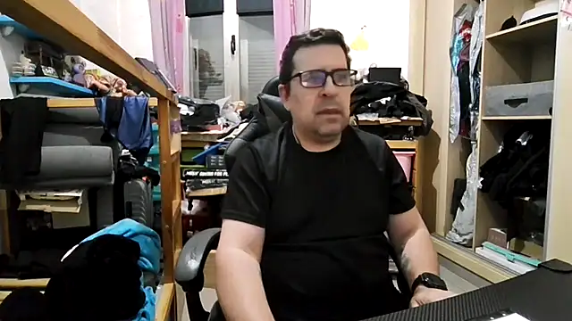 Usame como quieras online show from January 9, 4:08 am