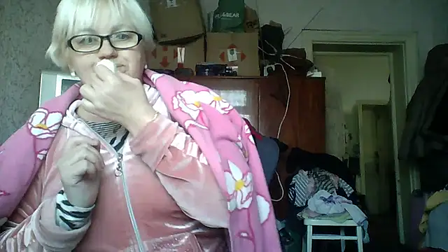 Mayya4321 online show from March 19, 10:15 am