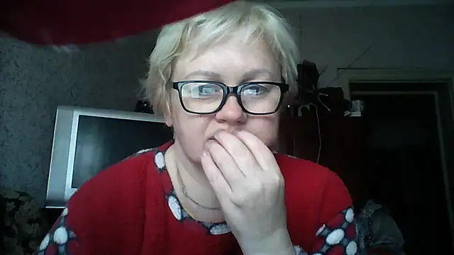 Mayya4321 online show from March 29, 7:10 am