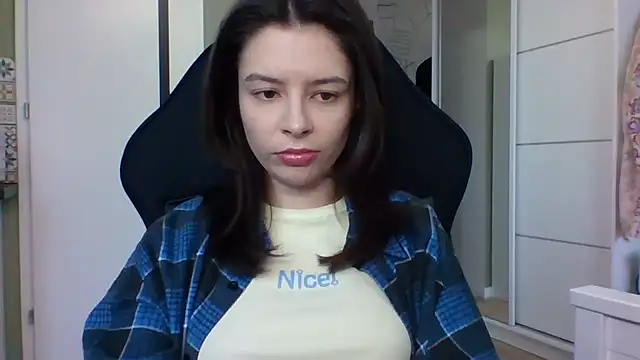 LariceSexy online show from December 15, 1:06 pm