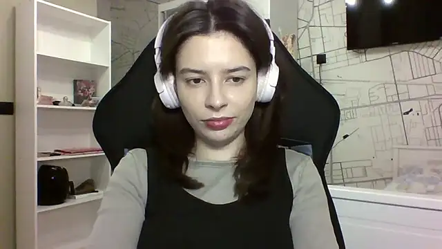 LariceSexy online show from December 4, 7:13 pm