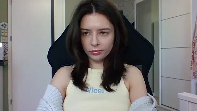 LariceSexy online show from December 14, 1:28 pm