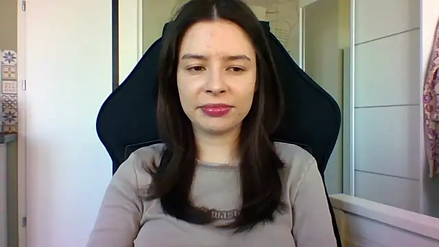 LariceSexy online show from March 4, 1:08 pm