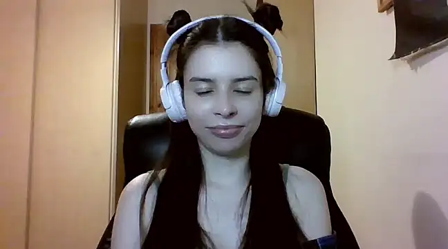 LariceSexy online show from March 18, 7:22 pm