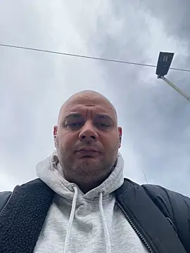 Varonin 123 online show from April 27, 3:10 pm