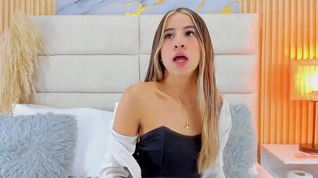 Ariana greenblat online show from March 26, 1:20 pm