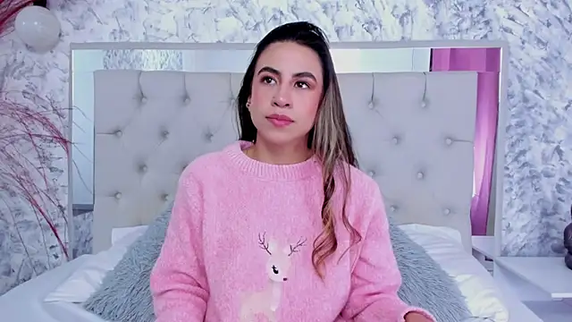 Snapshot of Ariana_greenblat chatting on November 27, 5:46 pm Ariana greenblat online show from November 27, 5:46 pm