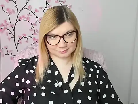 Lola moree online show from March 6, 12:33 pm