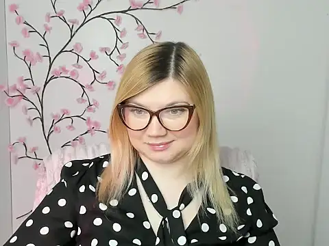 Lola moree online show from March 3, 12:34 pm