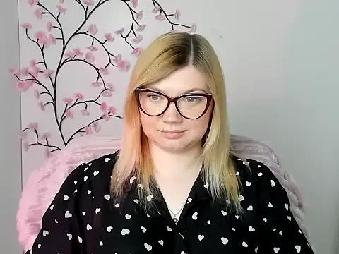Lola moree online show from May 11, 4:04 pm