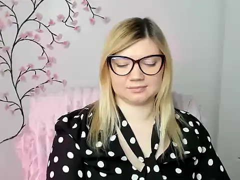 Lola moree online show from December 18, 12:53 pm