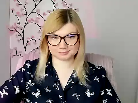 Lola moree online show from April 20, 11:35 am