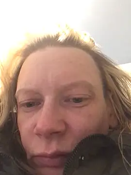 blondey206 online show from February 8, 2:26 am