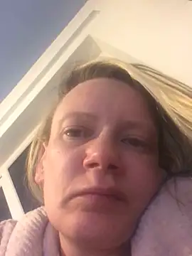 blondey206 online show from March 19, 4:25 am