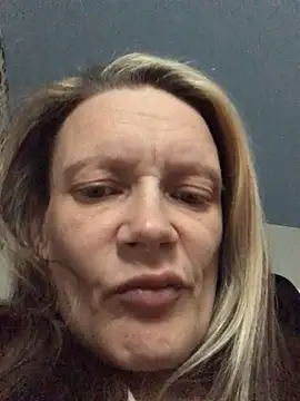 blondey206 online show from February 26, 5:02 pm