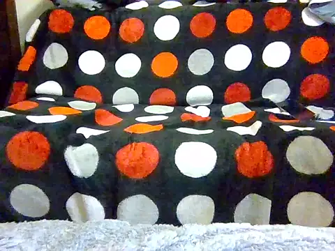 lebaneeseguy online show from December 2, 7:59 pm