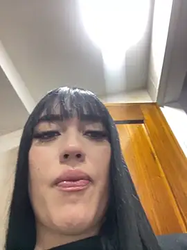 Melody rousse  online show from November 4, 7:50 pm