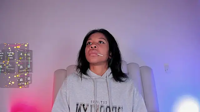 Zaira Rose  online show from October 21, 1:10 pm