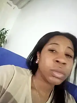 Zaira Rose  online show from April 28, 12:20 am