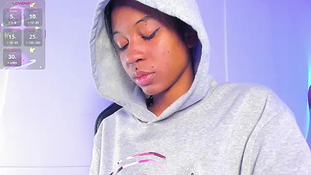 Snapshot of Zaira_Rose_ chatting on October 8, 2:51 pm Zaira Rose online show from October 8, 2:51 pm