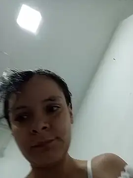 Ariasmithog online show from December 22, 11:05 pm