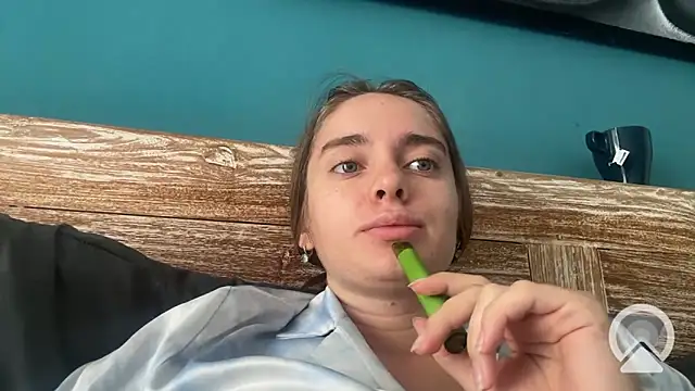 valure lera online show from March 19, 4:57 am