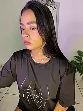 meli ortiz  online show from March 26, 2:37 pm