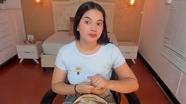 Hadley  online show from December 20, 3:53 am