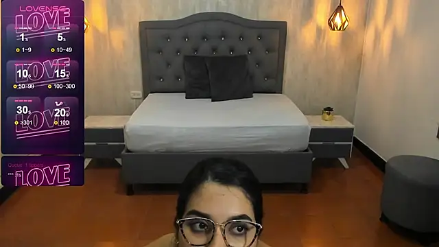 Hadley  online show from March 22, 3:20 am