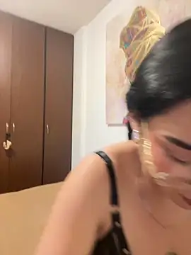 eileensophi online show from October 30, 3:38 am