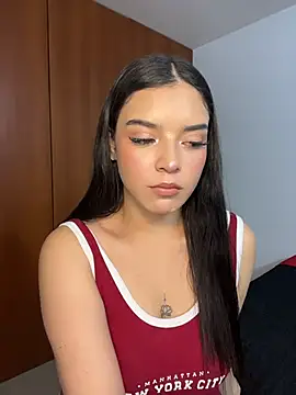 eileensophi online show from April 5, 2:51 am