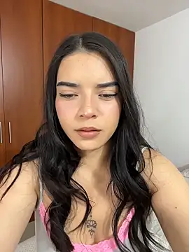 eileensophi online show from March 20, 3:51 am