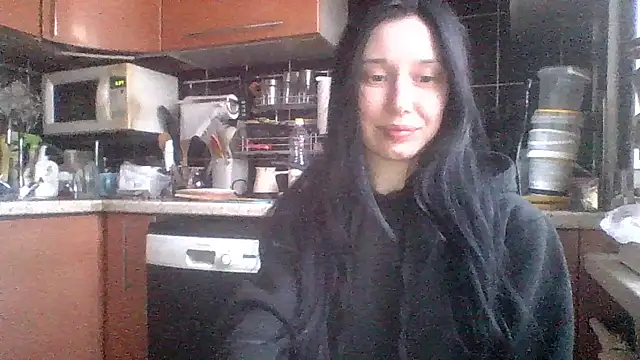 Snapshot of RussNocturnal chatting on June 27, 2:39 am RussNocturnal online show from June 27, 2:39 am