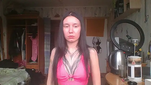 Snapshot of RussNocturnal chatting on June 21, 3:40 pm RussNocturnal online show from June 21, 3:40 pm