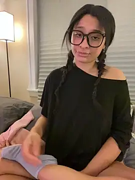 Cristinasunny online show from March 8, 12:16 am