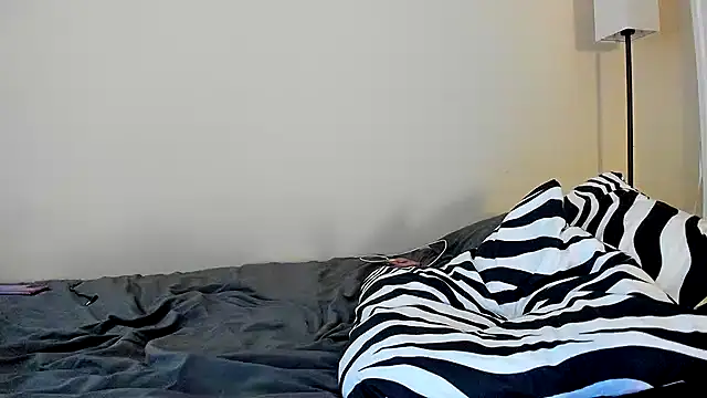 Cristinasunny online show from May 3, 2:05 am