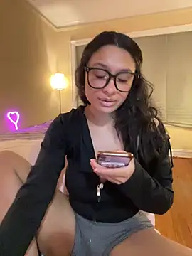 Cristinasunny online show from February 28, 4:45 am