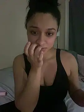 Snapshot of Cristinasunny chatting on July 16, 2:19 am Cristinasunny online show from July 16, 2:19 am