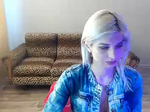 SexyBeatriice online show from February 27, 7:08 am