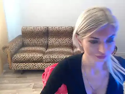 SexyBeatriice online show from October 30, 7:17 am