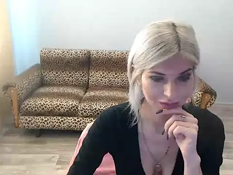 SexyBeatriice online show from November 4, 7:12 am