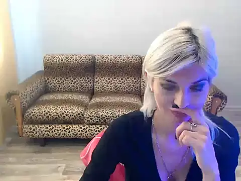 SexyBeatriice online show from October 1, 6:29 am