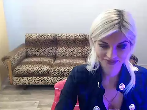 SexyBeatriice online show from October 16, 6:32 am