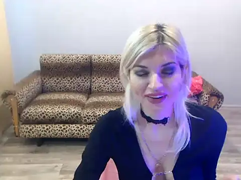 SexyBeatriice online show from November 29, 7:41 am