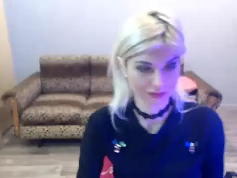 SexyBeatriice online show from January 9, 7:15 am