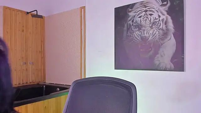 Snapshot of Estefy_gomez09 chatting on October 1, 3:55 am Estefy gomez09 online show from October 1, 3:55 am