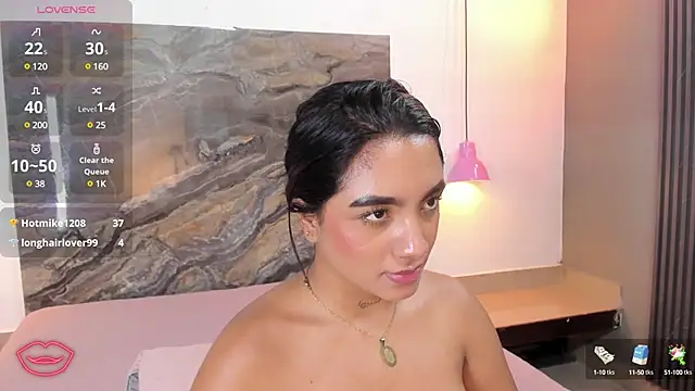 Snapshot of Estefy_gomez09 chatting on March 9, 9:57 am Estefy gomez09 online show from March 9, 9:57 am