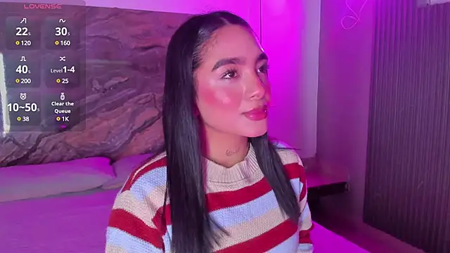 Snapshot of Estefy_gomez09 chatting on March 15, 3:29 am Estefy gomez09 online show from March 15, 3:29 am