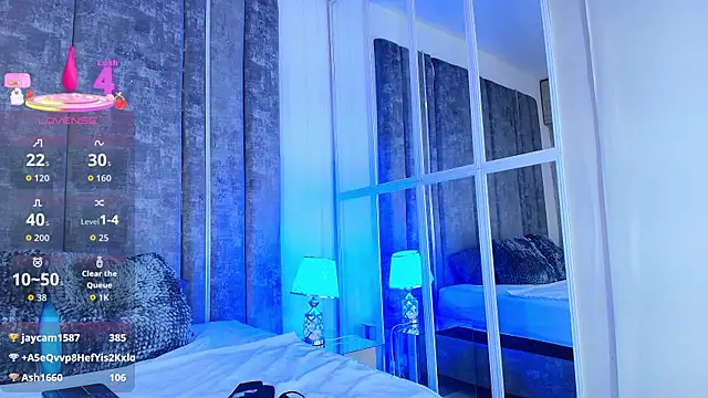 AliDiaz  online show from March 26, 6:39 pm